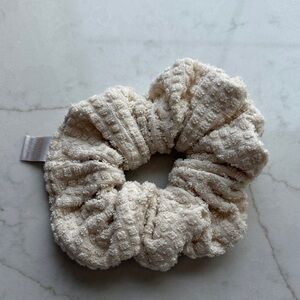 Zara Cream Textured Terry Cloth Hair Jumbo Scrunchie